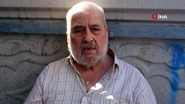 Yemek yaparken evi yanan yaşlı adam yetkililerden aşevi istedi