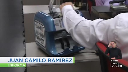 ¿Qué puede hacer un banco con su dinero relacionado con los intereses?