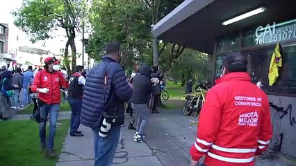 Bogotá tem mortes em protestos contra agressão policial