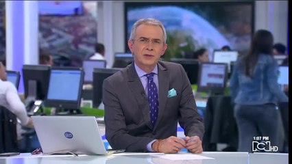 Policía evitó que joven se lanzara al vacío desde un puente en Bogotá