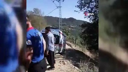 Şarampole uçan sağlıkçılar yaşadıklarına rağmen görevlerini bırakmadılar