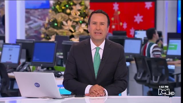 Multitud de iraquíes protestan frente a la embajada de EEUU tras bombardeos