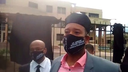 ENCIENDEN VELAS EN EL PALACIO DE JUSTICIA