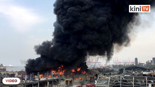 Kebakaran Beirut mengejutkan penduduk sebulan selepas letupan