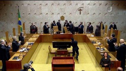 Luiz Fux toma posse como presidente do STF