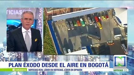 El impresionante éxodo del puente de Reyes en Colombia