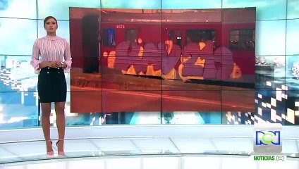 Desconocidos pintaron grafitis en el tren de La Sabana en Bogotá