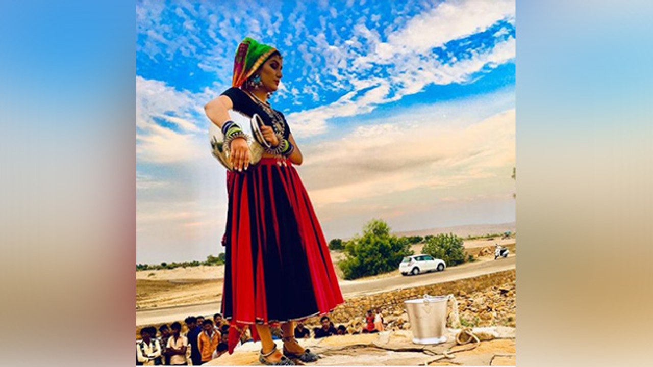 Sapna Chaudhary को इस Look में  पहचानना होगा मुश्किल | Sapna Chaudhary Desi Look VIRAL | Boldsky