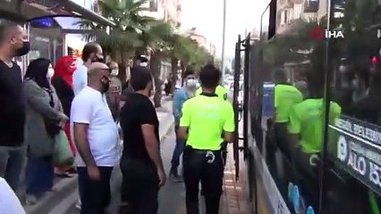 Maske takmayan yolcuya öyle bir şey yaptı ki...