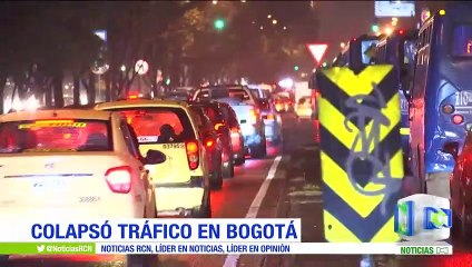 Fuerte aguacero colapsó la movilidad en Bogotá