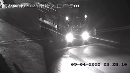 Truck driver fined after being caught working out on Chinese highway