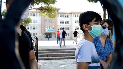 Bilim Kurulu Üyesi Kara: Çocuklar yürüyen birer virüs kaynağı olabilirler
