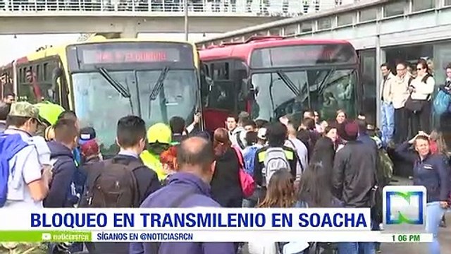 Usuarios de Transmilenio bloquearon las vías en Soacha durante más de una hora