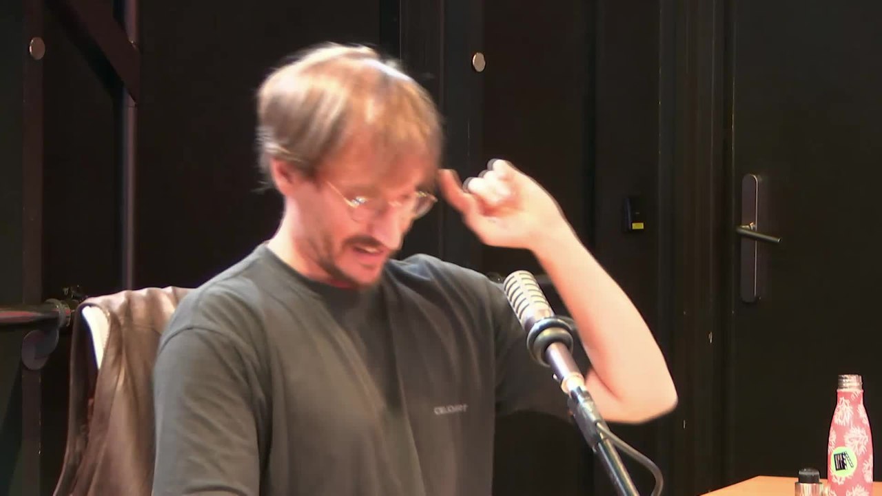 J'aime la pétanque, le bowling et la Formule 1 - La drôle d'humeur d'Alexis le Rossignol