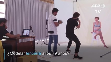 Conozca Helena, la emprededora de 80 años que modela con atrevida lencería