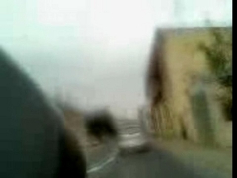 course pousuite sous la pluie Jerome et ludo