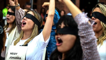 VIDEO | "El violador eres tú" también resuena en Bogotá