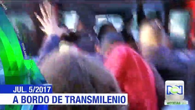 Colectivos chavistas agredieron a diputados y periodistas en Venezuela