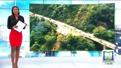 Reportan el cierre de la vía al Llano por un deslizamiento
