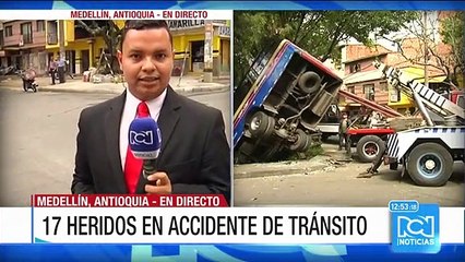 Choque de dos buses de servicio público dejó 17 heridos en Medellín