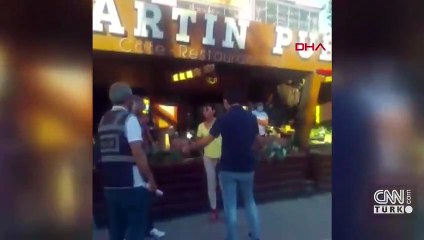 Maske takmamak için hem polise hem çevredekilere direndi | Video