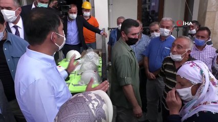 Bakan Kurum, köy konutlarında incelemelerde bulundu