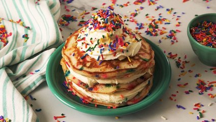 Give Your Breakfast A Festive Boost With Birthday Cake Pancakes