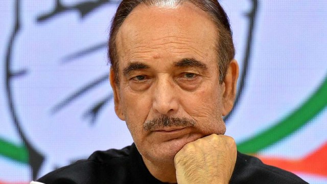 Big reshuffle in Congress, Azad sacked as general secretary