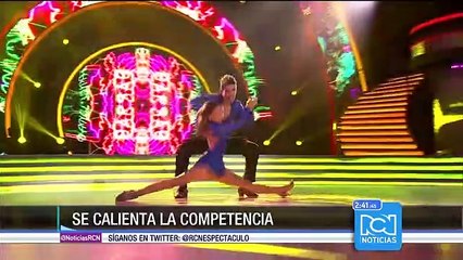 Debi Nova: sensualidad y talento en la pista de baile