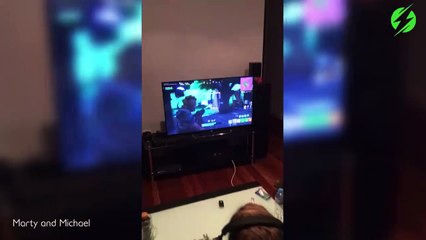 Il pourrit la vie de son pote gamer