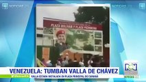 En Cumaná manifestantes tumbaron una valla de Chávez