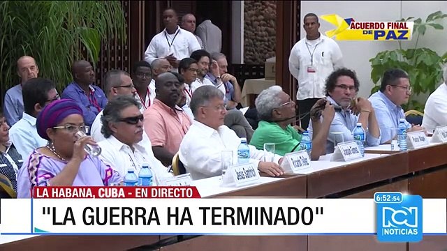 Tras cuatro años de diálogos, Gobierno y Farc firman el acuerdo final