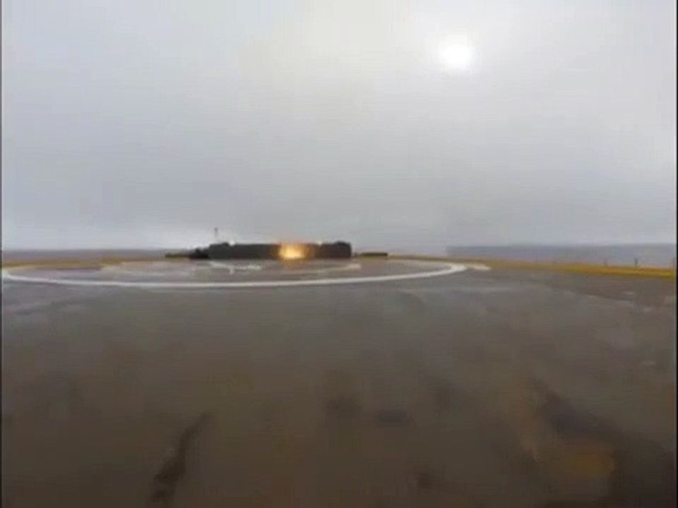 Así fue el "aterrizaje" fallido del cohete Spacex Falcon 9