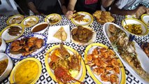 Street Food in Karachi - GOLDEN Chicken Biryani   HALEEM - Pakistani Street Food Tour of Karachi!