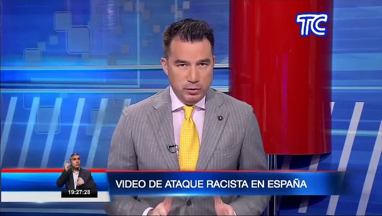 Una pareja de ecuatorianos fue agredida por tres mujeres en el metro de España. El hecho quedó registrado en el dispositivo celular de las víctimas quienes recibieron insultos por varios minutos