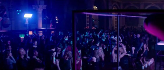 Ava Movie - Clip with Jessica Chastain - Disco fight
