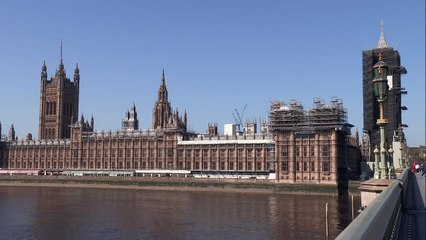 Projeto que altera o acordo do Brexit recebe primeira aprovação