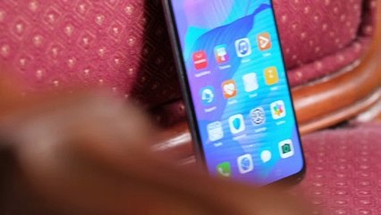 Huawei Y8p Unboxing and Hands-On
