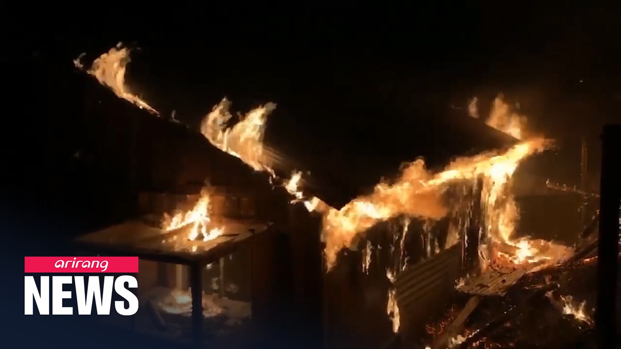 U.S. Wildfires spreading fast, causing 15 death...