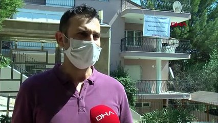Balkonuna ‘Anaokulunu istemiyoruz’ pankartı astı