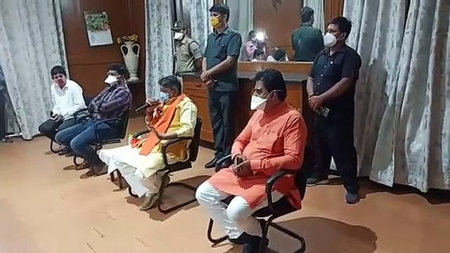 कोरोना के बढ़ते मरीजो के चलते कैलाश विजयवर्गीय की व्यापारियों से चर्चा