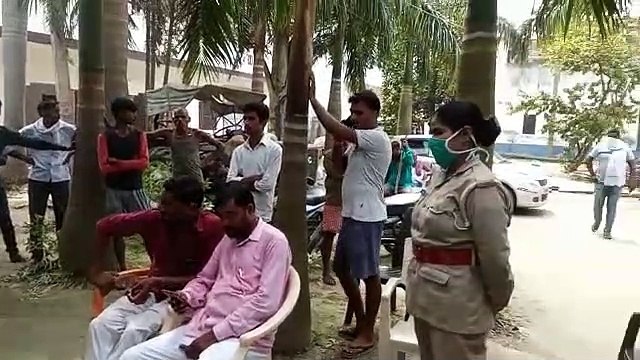 वृद्ध मानसिक विक्षिप्त महिला ने लगाई फांसी