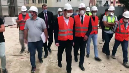 Bakan Kasapoğlu ve Başkan Arısoy buz pistinde incelemelerde bulundu