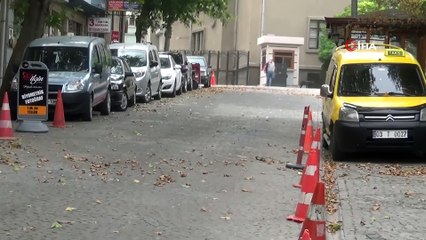 Afyonkarahisar’da aniden çıkan fırtına şaşkınlığa sebep oldu