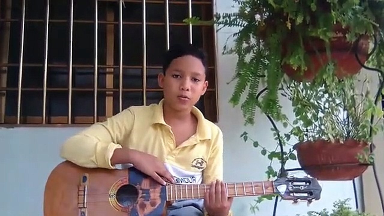 Como tocar calipso en el cuatro