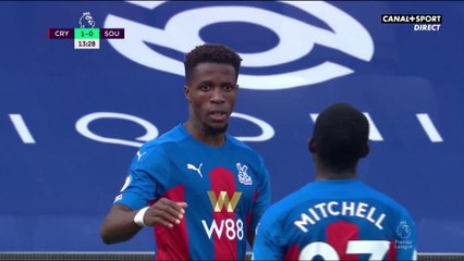 Wilfried Zaha donne la victoire à Palace