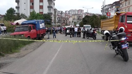 Kardeşini ve kuzenini silahla vurarak yaraladı