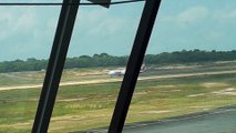 Chegaram à Manaus o Boeing 767-300ER PT-MOB e o Airbus A320 PT-MZL de Guarulhos e Brasília,respectivamente