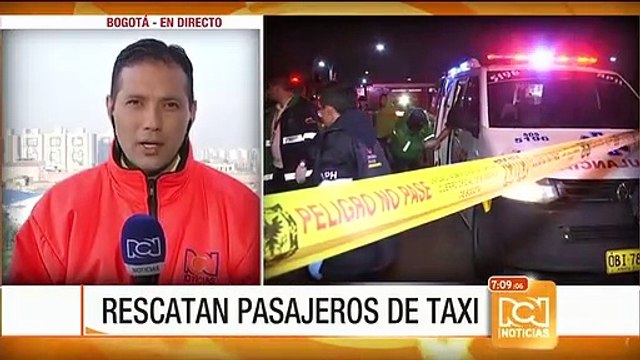 Bomberos rescataron a tres personas atrapadas tras un accidente de tránsito
