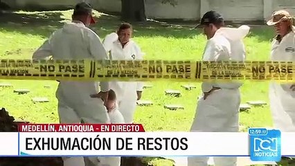 Exhuman restos del cementerio Universal de Medellín